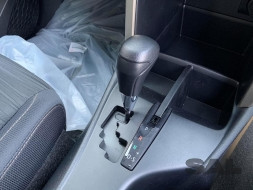Crysta 2.8L Diesel 2WD A/T | SAL Export